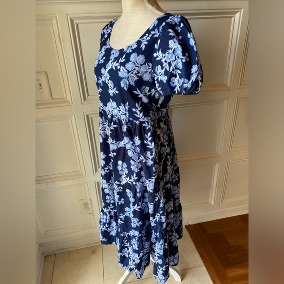 J CREW BLUE FLORAL TIERED PUFF SLEEVE MIDI DRESS SIZE 6 - Picture 5 of 11